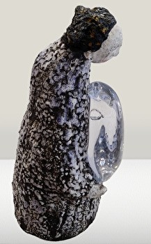 Antautuminen 34x18x17cm